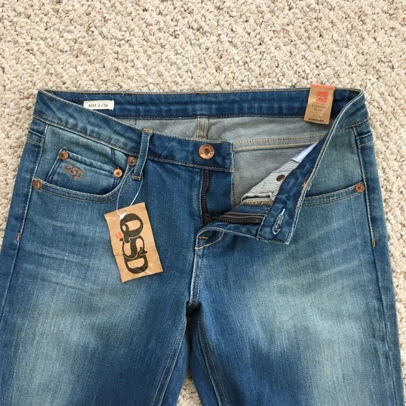 NWT Quiksilver Flare Jeans - Picture 3 of 8